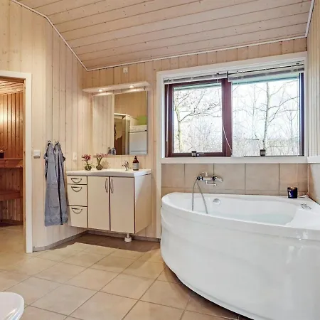 Holiday home Swarte - 30km From The Sea In Western Jutland By Interhome Toftlund